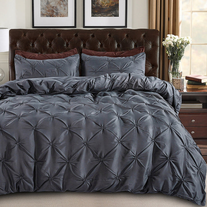 Contemporary Pinch Pleat Duvet Cover Set With Soft Cotton Texture