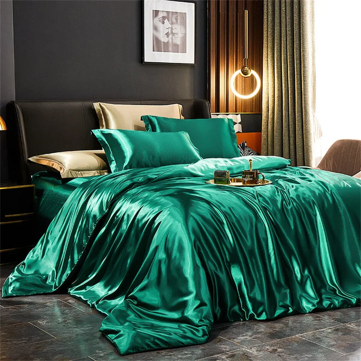 Luxury Silk Bedding Set With Satin Finish