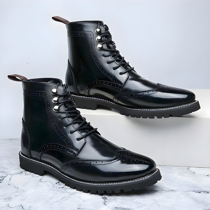 Close-Laced Brogues Boots