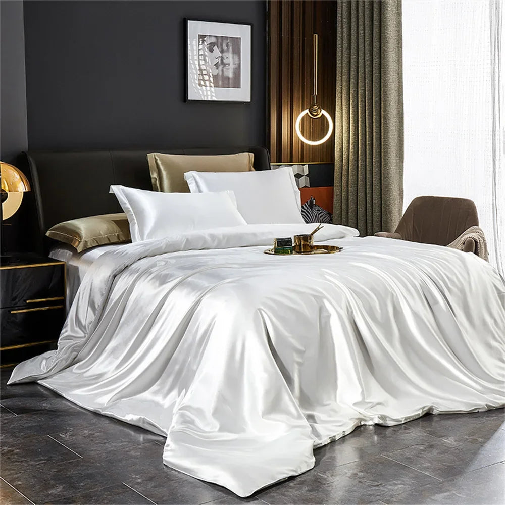 Luxury Silk Bedding Set With Satin Finish