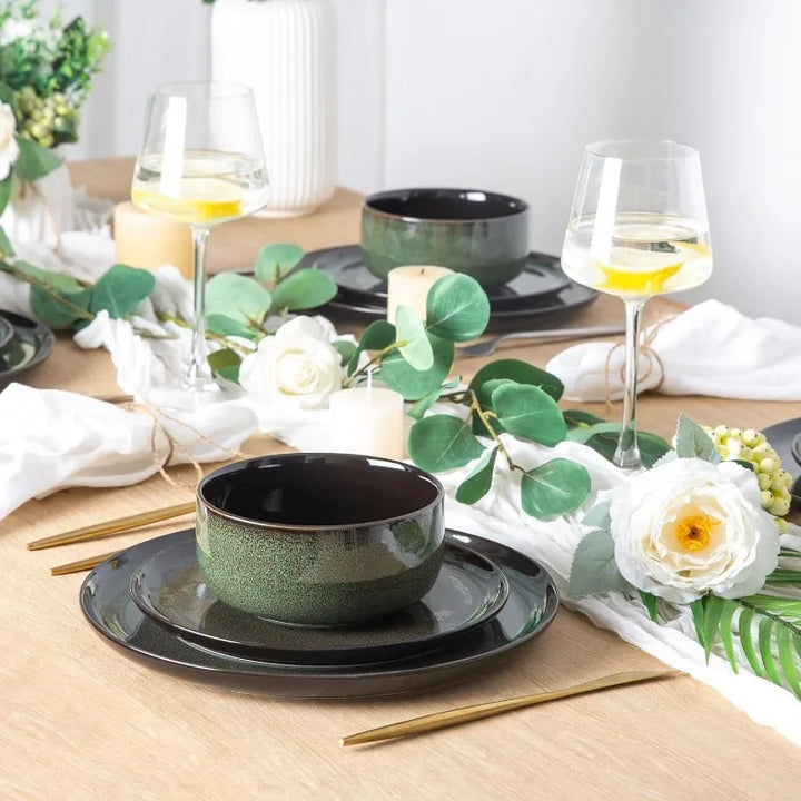 Hudson & Mark - Dinnerware 12 pc Set