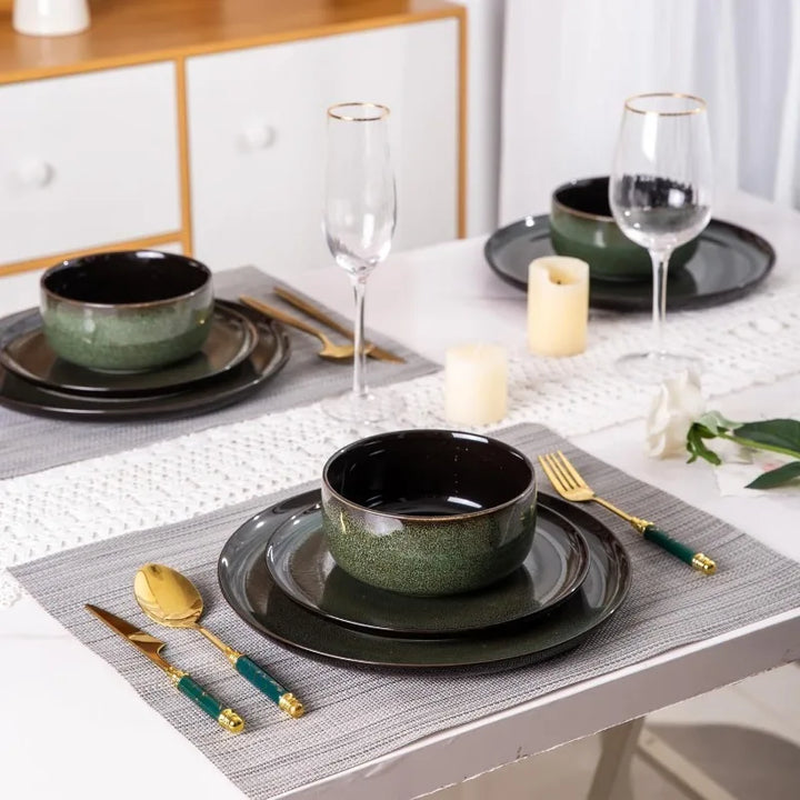 Hudson & Mark - Dinnerware 12 pc Set