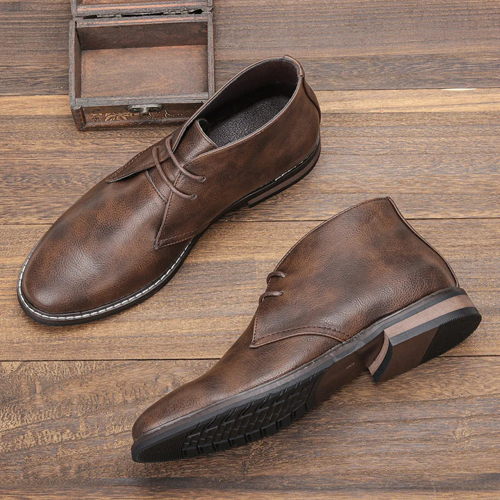 Classic Leather Desert Boot